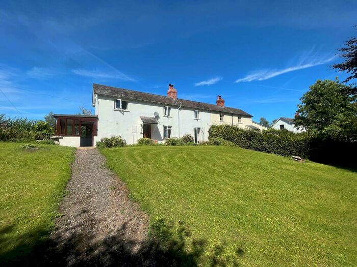 3 Bedroom House To Rent In Railway Cottages, Tisbury, Wiltshire, SP3