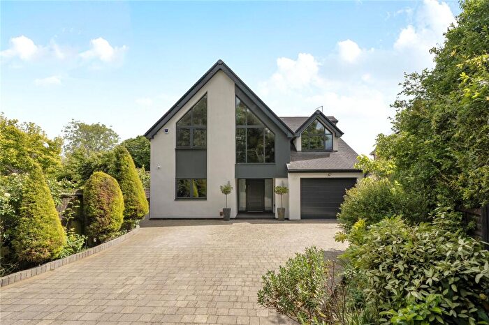 5 Bedroom Detached House For Sale In Ridgeway, Weston Favell Village, Northampton, Northamptonshire, NN3