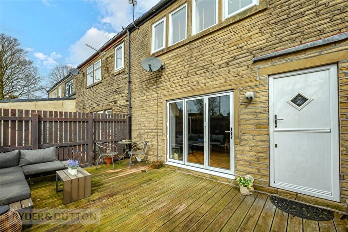 1 Bedroom Terraced House For Sale In Tewit Lane, Halifax, West Yorkshire, HX2