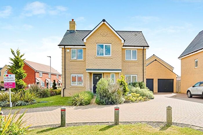 4 Bedroom Detached House For Sale In Waits Close, Bury St. Edmunds, IP32