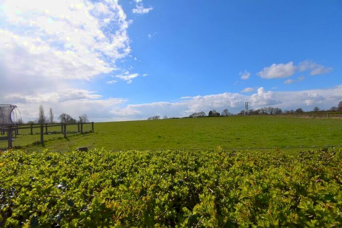 3 Bedroom Detached Bungalow For Sale In Poles Road, Kirk Langley, DE6