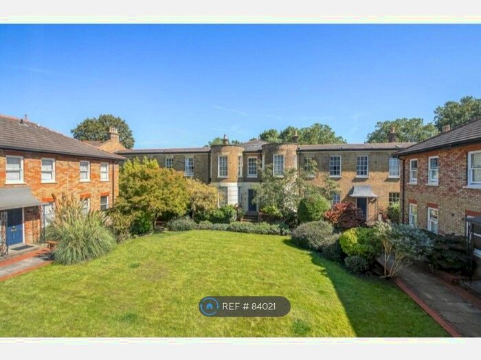 1 Bedroom Flat To Rent In Elderwood Place, West Norwood, SE27