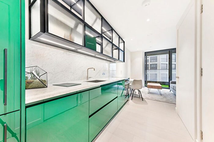 Studio To Rent In Bagshaw Building, Wardian, Canary Wharf, London, E14