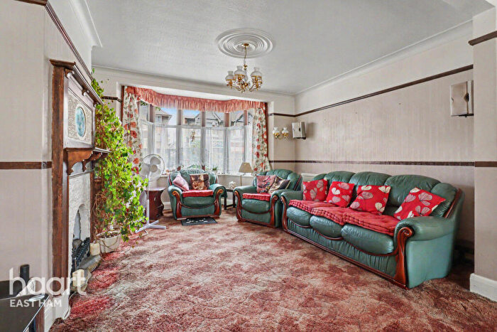 3 Bedroom Terraced House For Sale In High Street South, London, E6