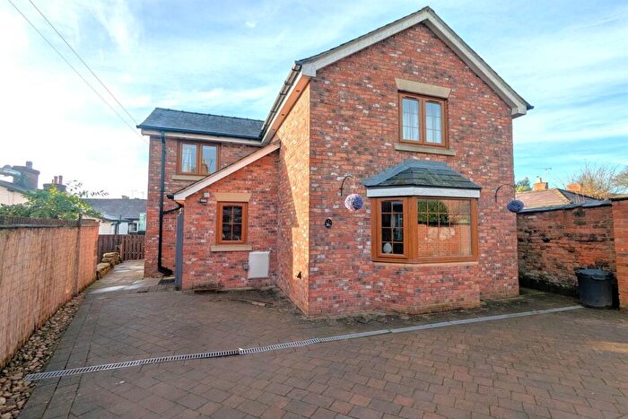 3 Bedroom Detached House For Sale In Forest Road, Tarporley, CW6