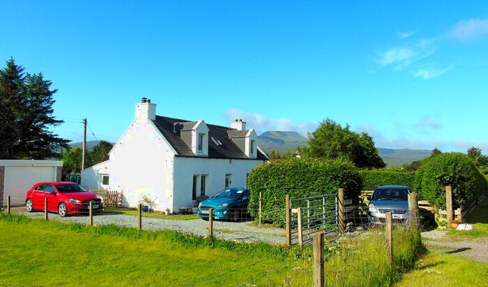 3 Bedroom Detached House For Sale In Kilmuir, Isle Of Skye, IV55