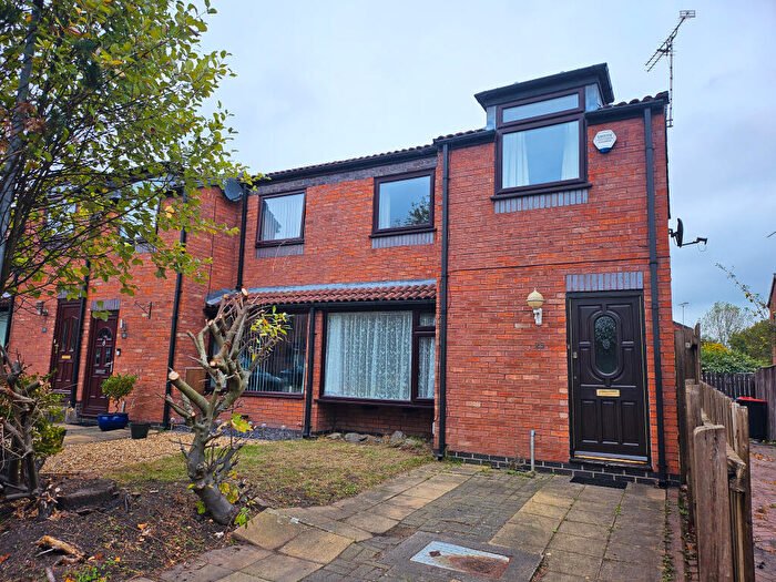 2 Bedroom House To Rent In Wroxham Close, Northgate Village, Chester, CH2
