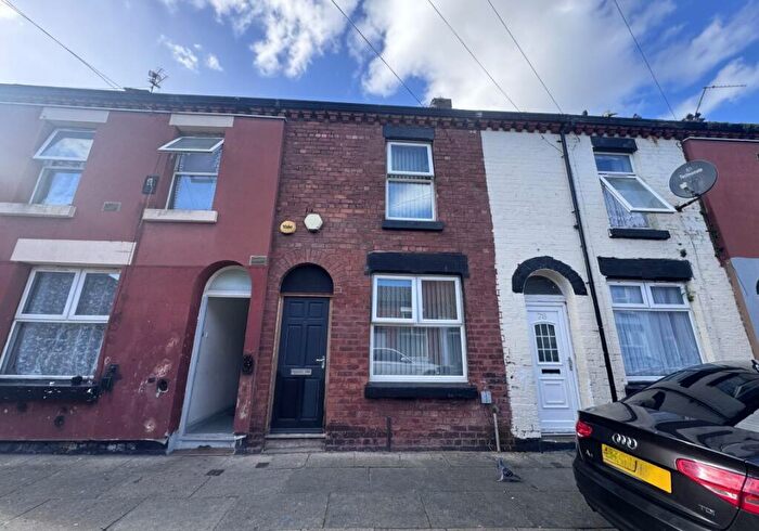 2 Bedroom Terraced House For Sale In Holmes Street, Liverpool, Merseyside, L8