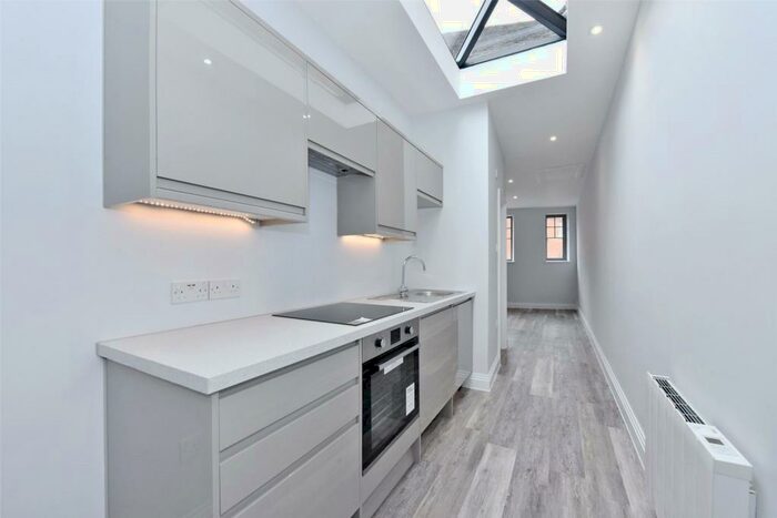 1 Bedroom Apartment To Rent In Spittal Street, Marlow, Buckinghamshire, SL7