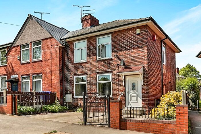 2 Bedroom Terraced House To Rent In The Oval, Sheffield, S5