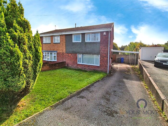 3 Bedroom Semi-Detached House For Sale In Greenmoor Avenue, Wedgewood Farm, Stoke-On-Trent, Staffordshire, ST6
