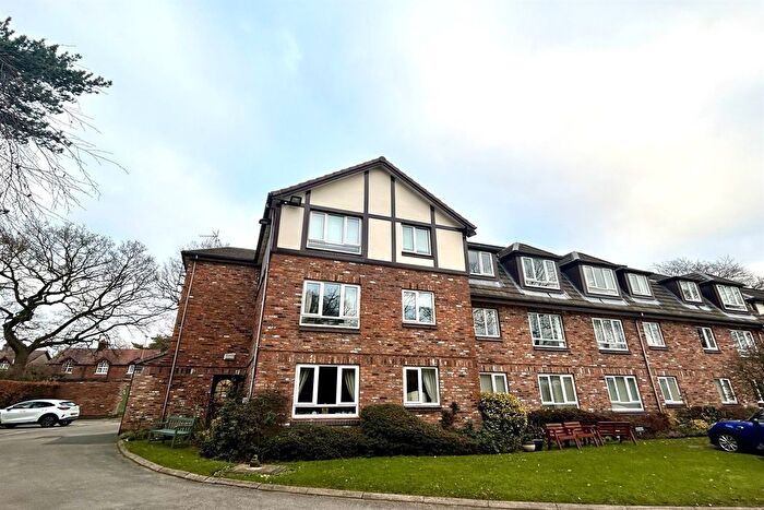1 Bedroom Flat For Sale In Beechwood, Tabley Road, Knutsford, WA16