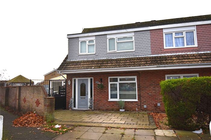 4 Bedroom Semi Detached House For Sale In Becontree Close, Clacton-On-Sea, Essex, CO15