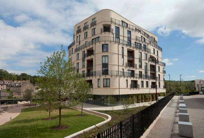 2 Bedroom Apartment To Rent In Royal View, Victoria Bridge Road, Bath, BA2