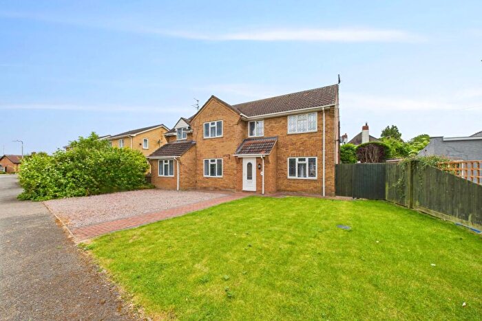 5 Bedroom Detached House For Sale In Vikings Way, Spalding, Lincolnshire, PE12