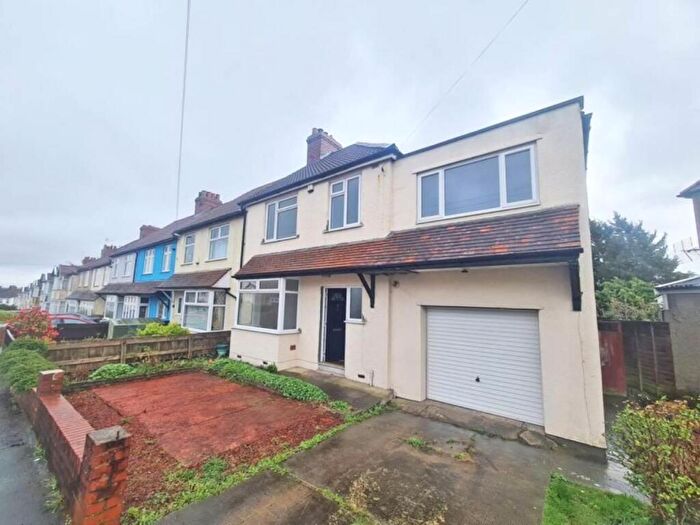 5 Bedroom House To Rent In Filton Grove, Bristol, BS7