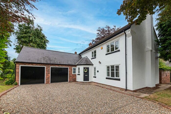 4 Bedroom Detached House For Sale In The Old Carriageyard Marford Hill Wrexham, LL12