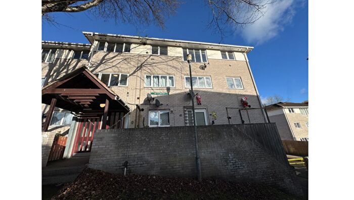 1 Bedroom Flat For Sale In Flat Swan House, Shepton Mallet, Somerset, BA4