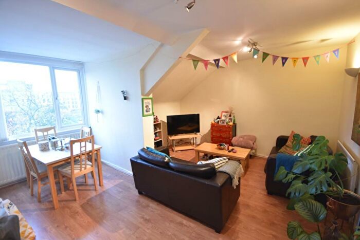 2 Bedroom Apartment To Rent In Eslington Road, Jesmond, NE2