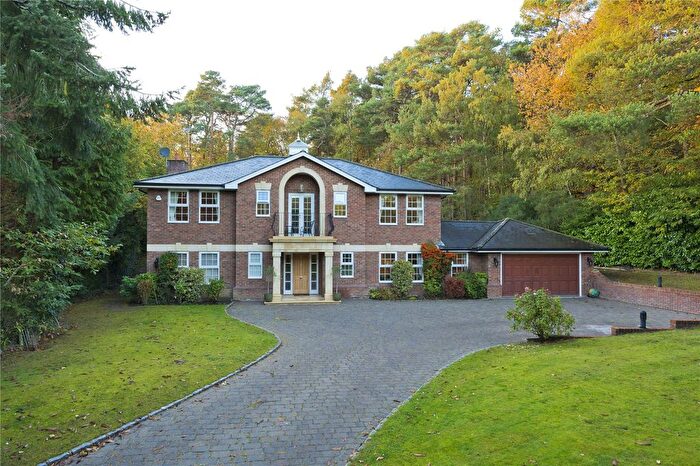 4 Bedroom Detached House To Rent In Westwood Road, Windlesham, GU20