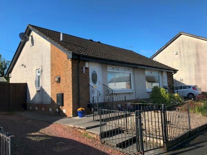 1 Bedroom Detached House To Rent In Inglenuek Avenue, Glasgow, G33