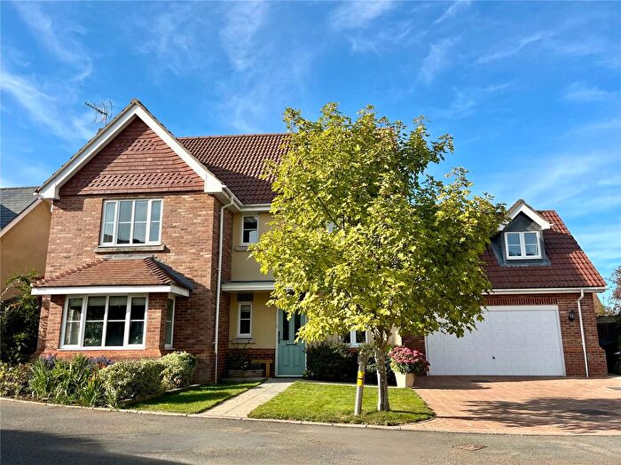 5 Bedroom Detached House For Sale In Hammarsfield Close, Standon, Ware, Hertfordshire, SG11