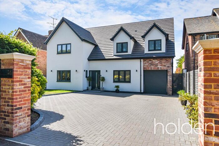 4 Bedroom Detached House For Sale In Blacksmiths Lane, Wickham Bishops, CM8