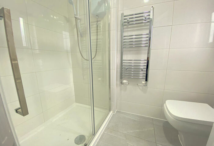 2 Bedroom Apartment To Rent In Dudley Road, Brierley Hill, West Midlands, DY5