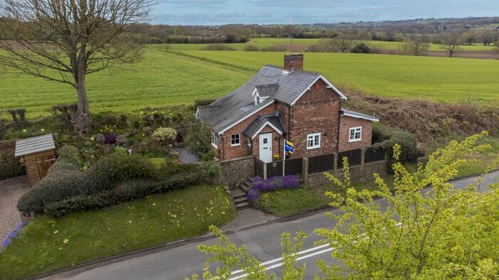 3 Bedroom Cottage For Sale In Cat &amp; Fiddle Lane, Dale Abbey, Derbyshire, DE7