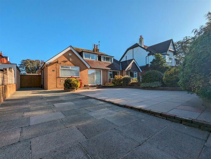 2 Bedroom Semi-Detached Bungalow To Rent In Allerton Road, Hesketh Park, Southport, Merseyside, PR9