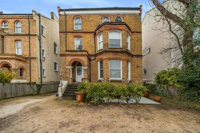 1 Bedroom Flat To Rent In Ewell Road, Kingston Upon Thames, KT6