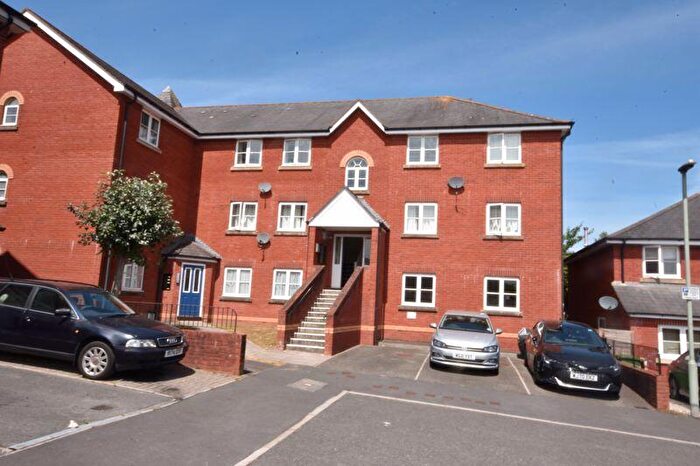 2 Bedroom Flat To Rent In Lewis Crescent, Clyst Heath, Exeter, EX2