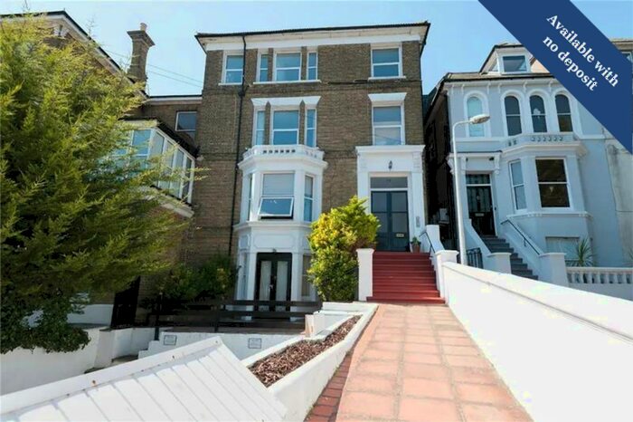 3 Bedroom Property To Rent In The Vale, Broadstairs, CT10