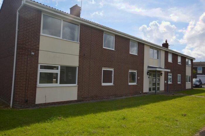 2 Bedroom Flat To Rent In Ridgeway, Ashington, NE63