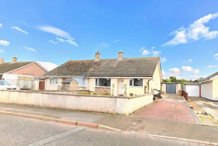 3 Bedroom Semi Detached Bungalow For Sale In Wyvis Drive, Nairn, IV12