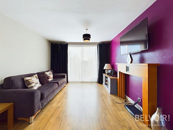 3 Bedroom End Of Terrace House For Sale In Langshaw Lea, Netherley, Liverpool, L27