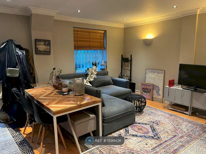 1 Bedroom Flat To Rent In Belgravia House, London, SW17