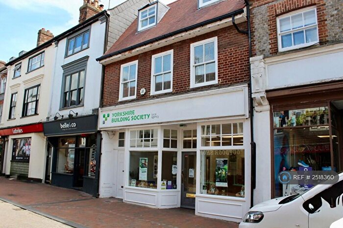 1 Bedroom Flat To Rent In Cliffe High Street, Lewes, BN7