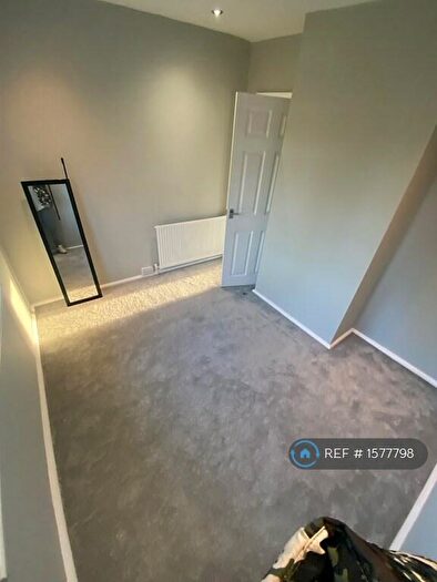 2 Bedroom Semi-Detached House To Rent In School Road, Brierley Hill, DY5