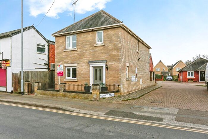3 Bedroom Detached House For Sale In Poplar Hill, Stowmarket, IP14