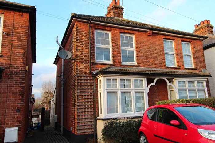 2 Bedroom Semi Detached House To Rent In Kimpton Avenue, Brentwood, Essex, CM15