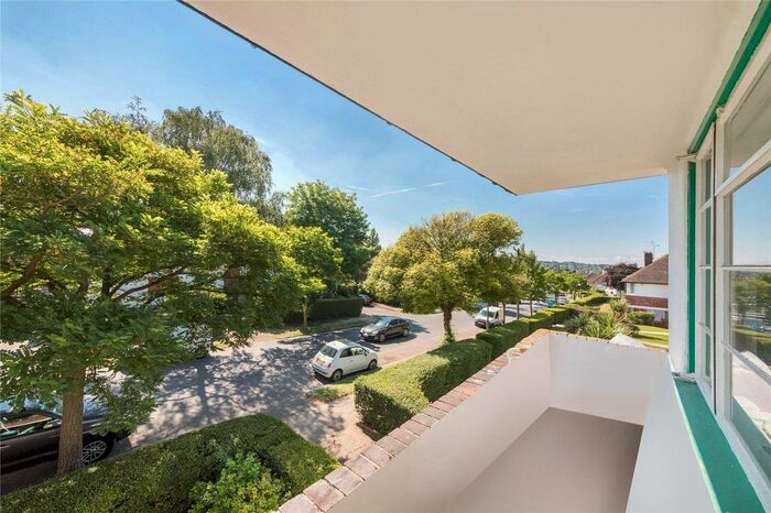 2 Bedroom Flat To Rent In Ossulton Way, Hampstead Garden Suburb, N2