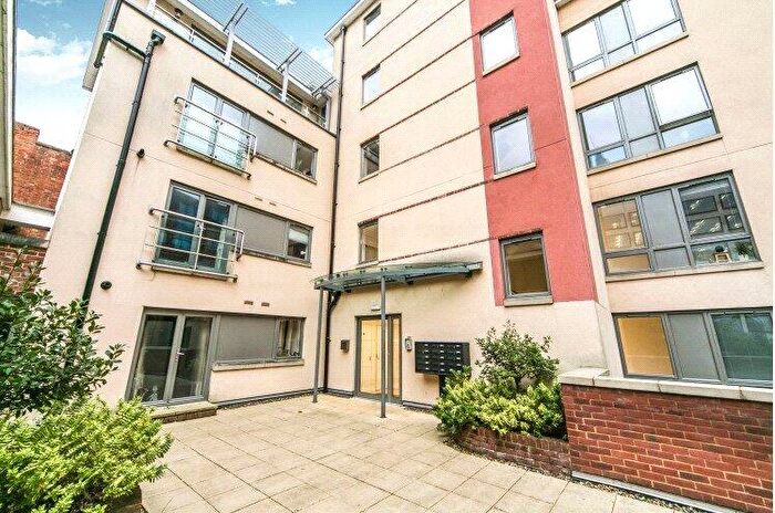 1 Bedroom Flat To Rent In Oyster Wharf, Crane Wharf, Reading, RG1