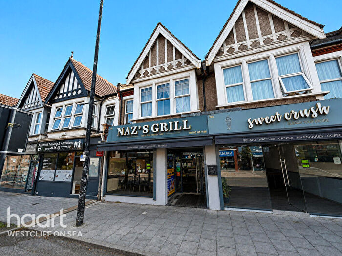 2 Bedroom Flat For Sale In London Road, Westcliff-On-Sea, SS0