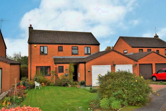 4 Bedroom Detached House For Sale In Ermine Rise, Great Casterton, PE9