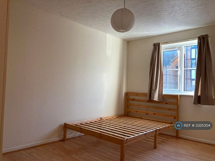 1 Bedroom Flat To Rent In Creighton Road, London, N17