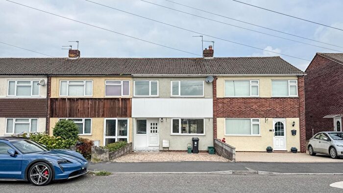 3 Bedroom Terraced House To Rent In Sundridge Park, Yate, Bristol, BS37