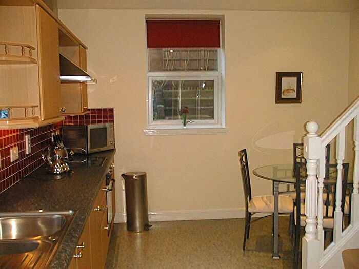 2 Bedroom Flat To Rent In A Hamilton Place, Aberdeen, AB15