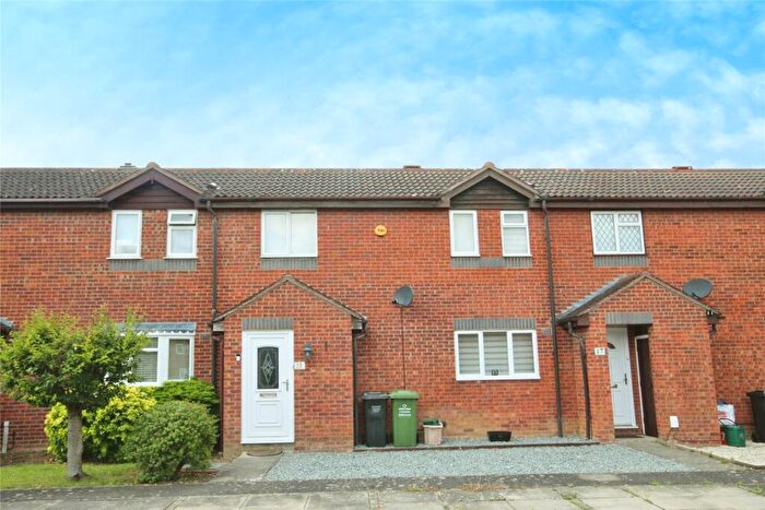 2 Bedroom Terraced House To Rent In Uxbridge Close, Wickford, SS11