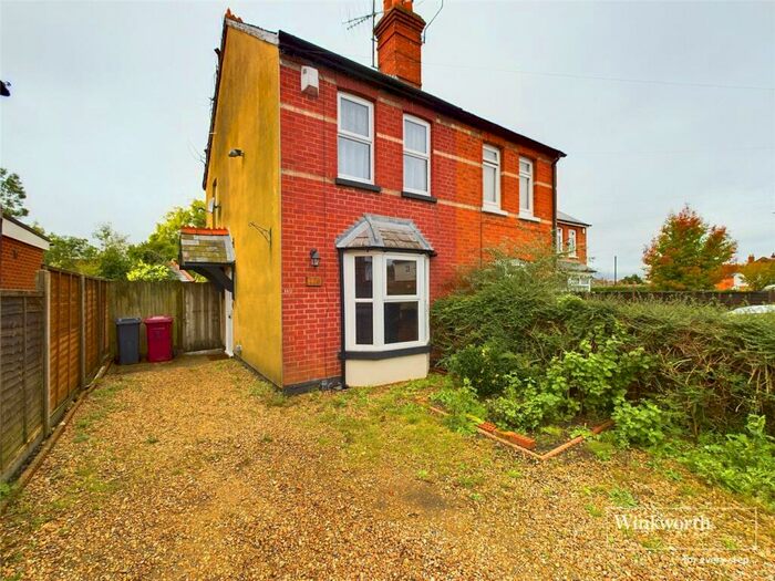 2 Bedroom Semi-Detached House To Rent In Whitley Wood Lane, Reading, Berkshire, RG2